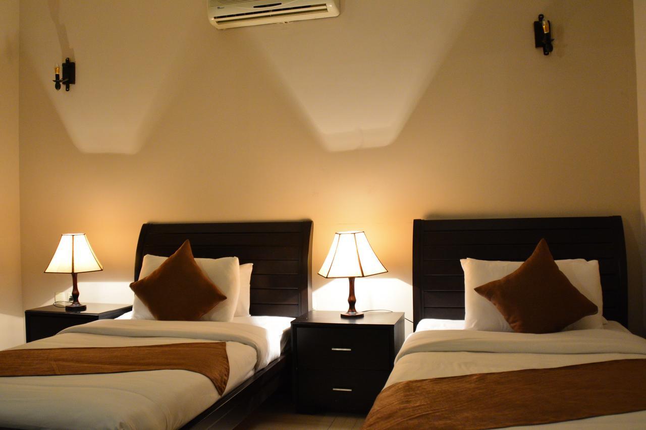 Lilium Hotel Safut Extérieur photo