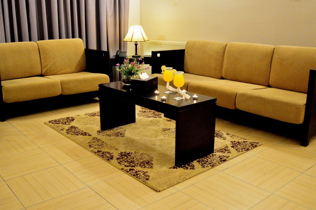 Lilium Hotel Safut Extérieur photo